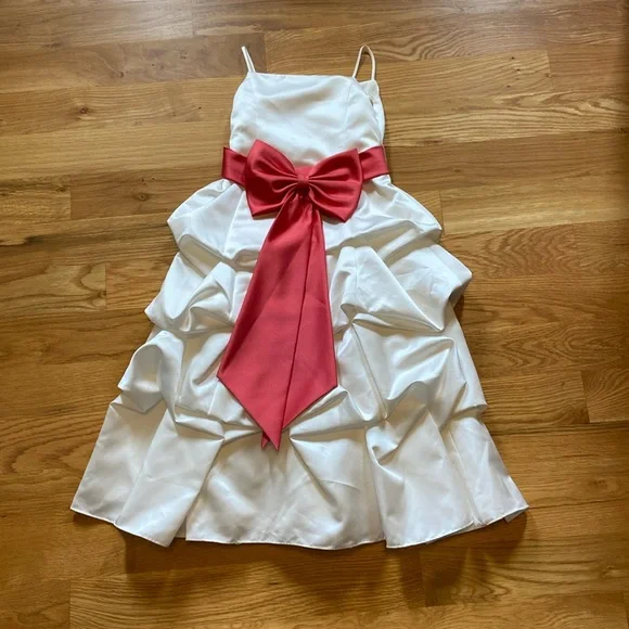 David's Bridal | Dresses | Davids Bridal Ivory Childs Flower Girl Dress  Size 4 | Poshmark